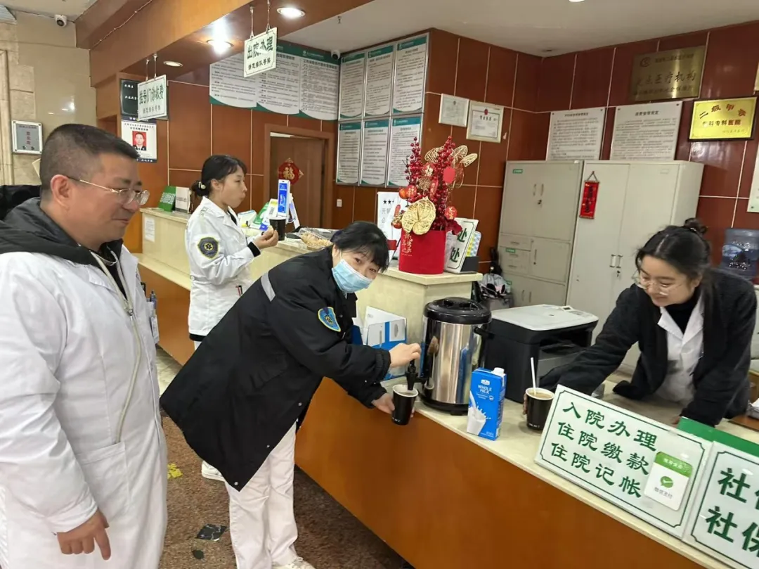 【照片故事】一杯咖啡温暖我心